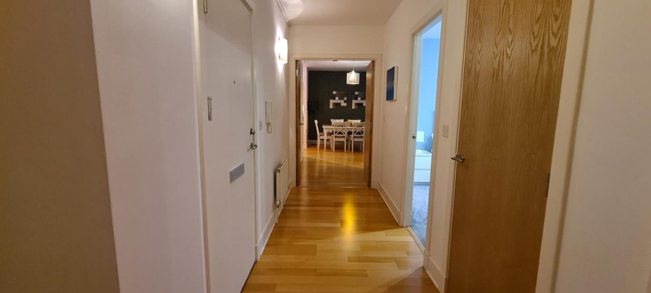 Pass The Keys Spacious 3Beds Flat Near City Centre - Free Parking 에든버러 외부 사진