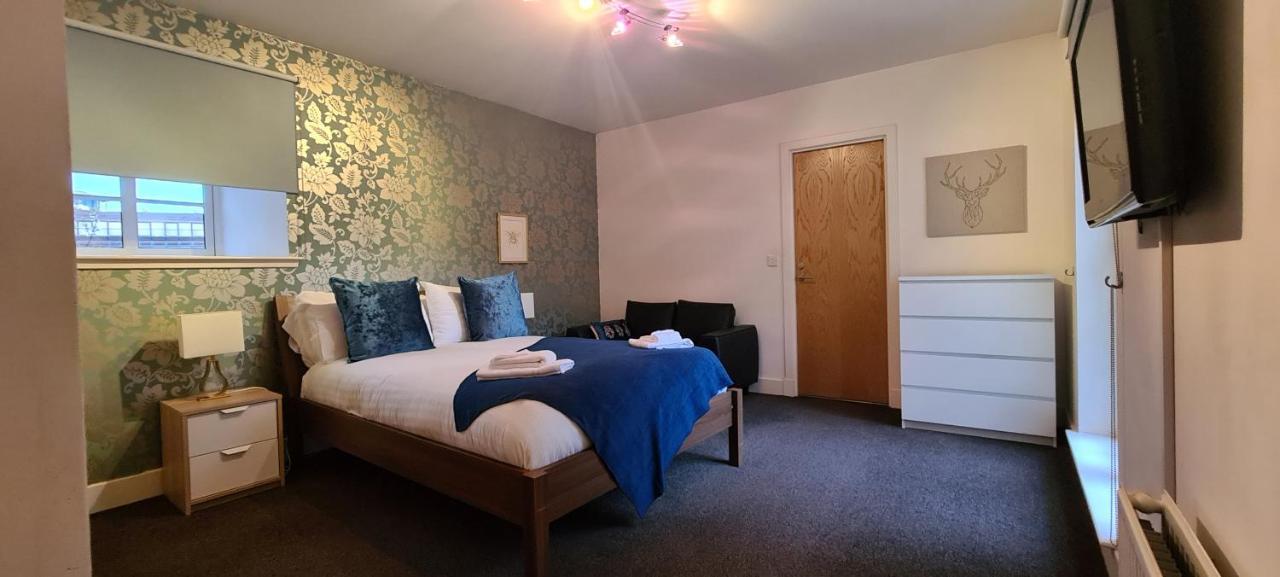 Pass The Keys Spacious 3Beds Flat Near City Centre - Free Parking 에든버러 외부 사진