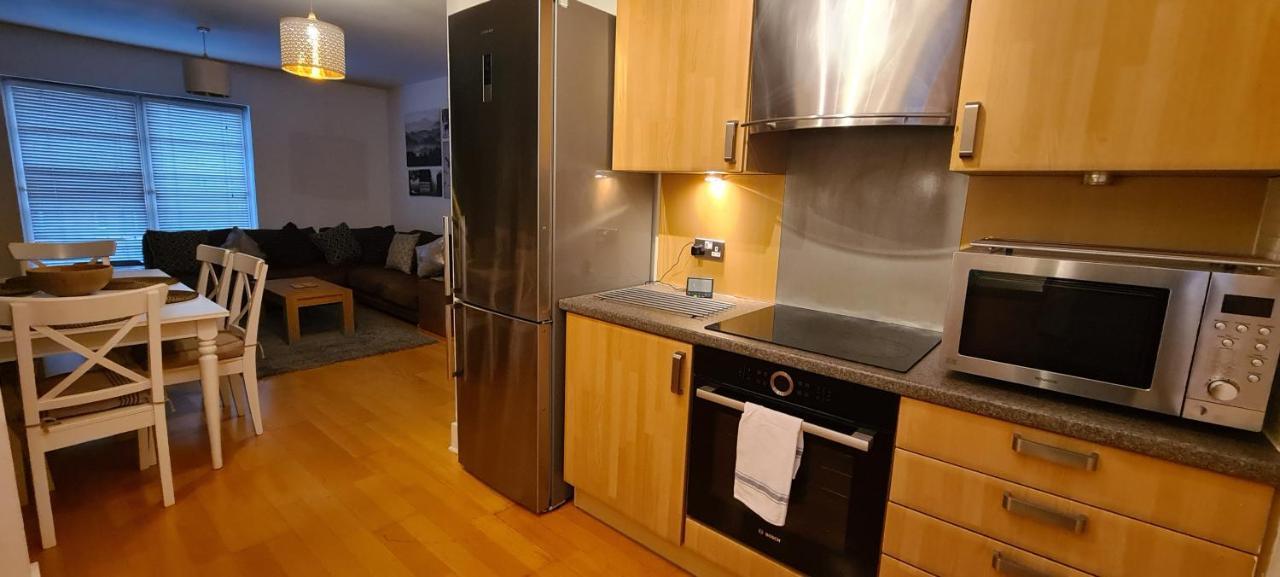 Pass The Keys Spacious 3Beds Flat Near City Centre - Free Parking 에든버러 외부 사진